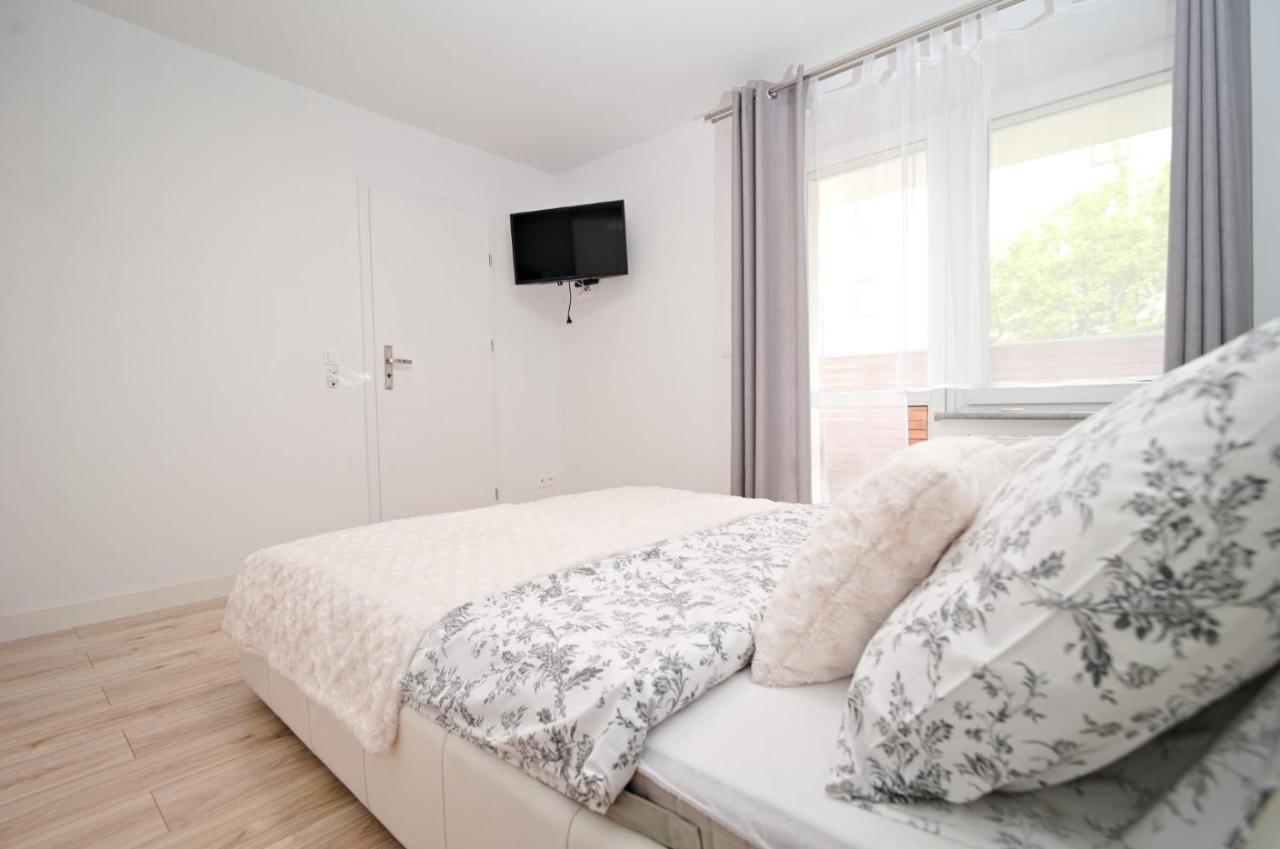Apartamenty Bernardo Lux 卡尔帕奇 外观 照片