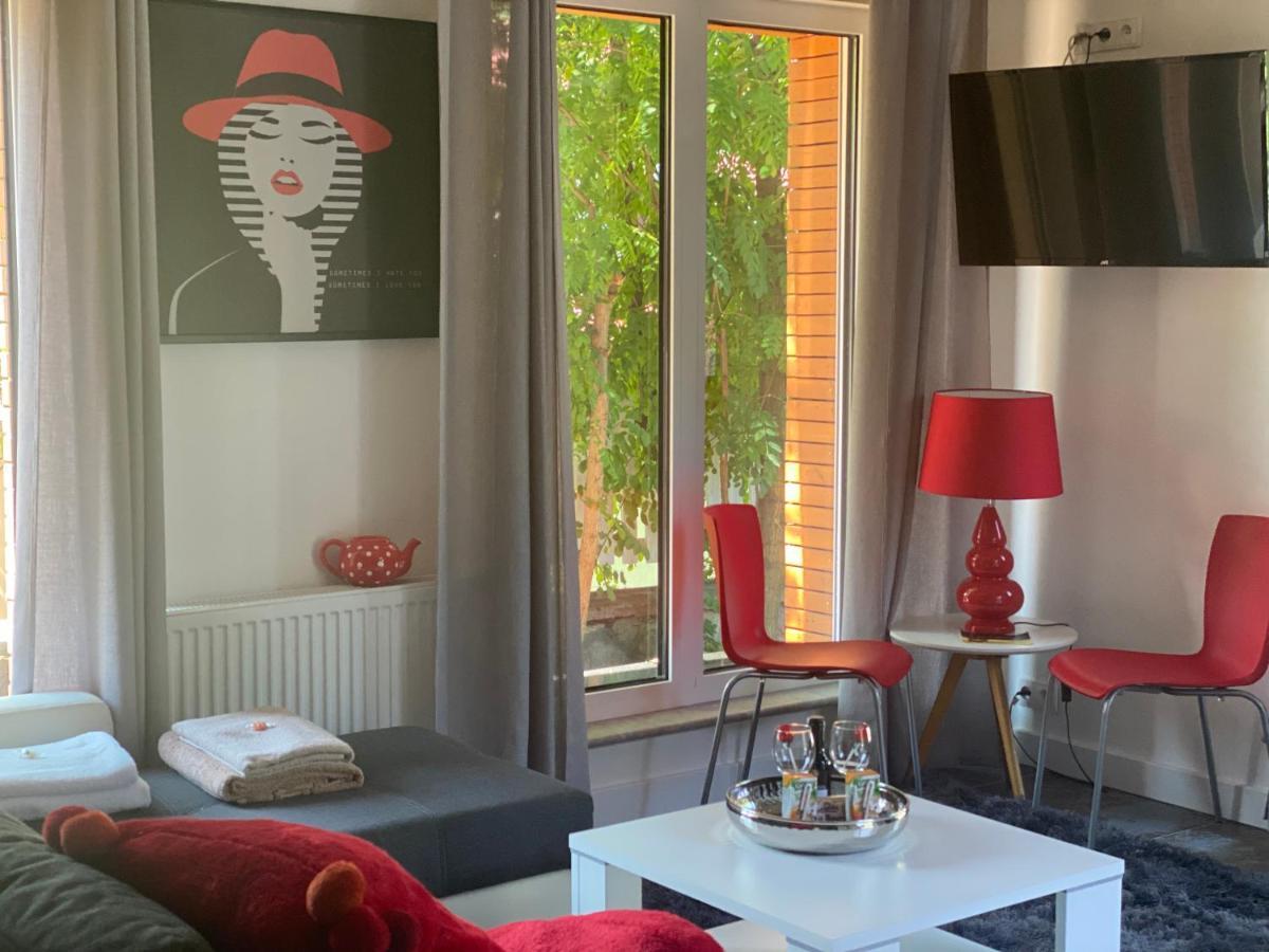 Apartamenty Bernardo Lux 卡尔帕奇 外观 照片